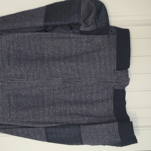 Calvin Klein zip up - Picture 5 of 13